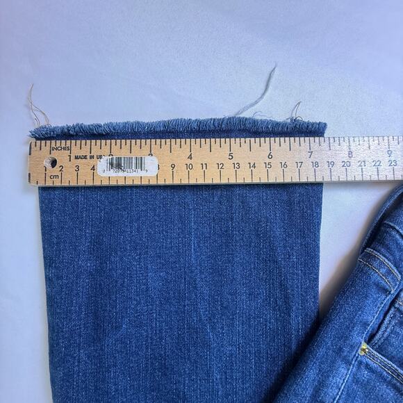 FRAME Le Crop Mini Boot Jeans Remsen Wash Blue Raw Hem Cropped Bootcut Size 25 - Picture 15 of 15